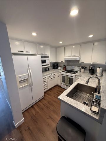 179 Gazania Court, Thousand Oaks, CA 91362