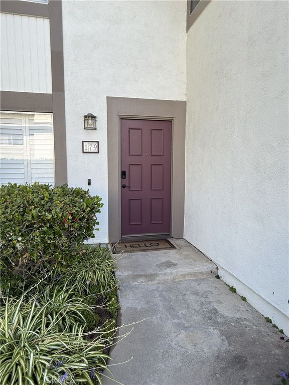 179 Gazania Court, Thousand Oaks, CA 91362