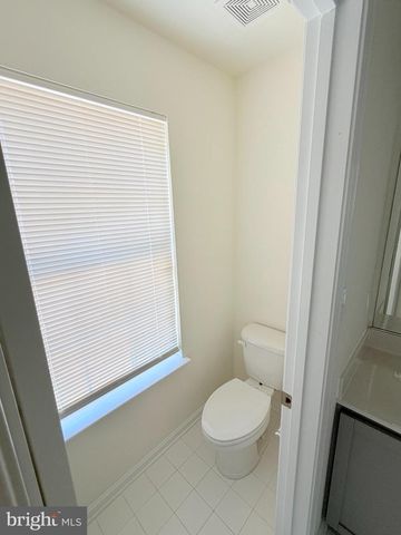 300 SHEPHERD AVE, Cambridge, MD 21613
