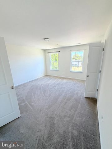 300 SHEPHERD AVE, Cambridge, MD 21613