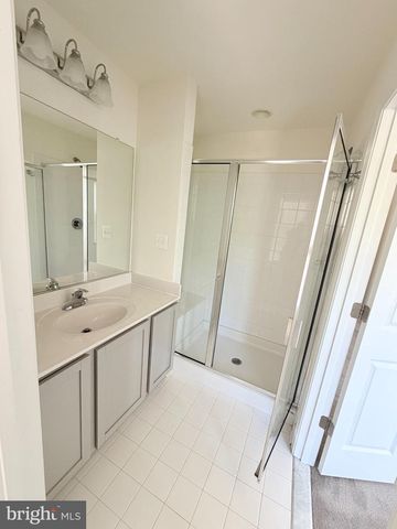 300 SHEPHERD AVE, Cambridge, MD 21613