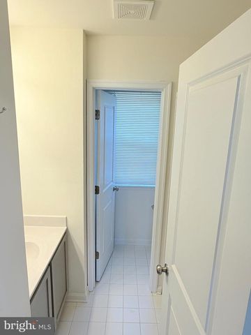300 SHEPHERD AVE, Cambridge, MD 21613