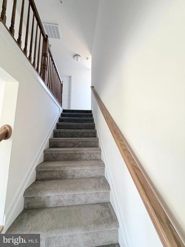 300 SHEPHERD AVE, Cambridge, MD 21613