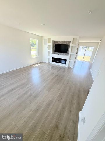 300 SHEPHERD AVE, Cambridge, MD 21613