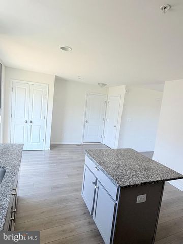 300 SHEPHERD AVE, Cambridge, MD 21613