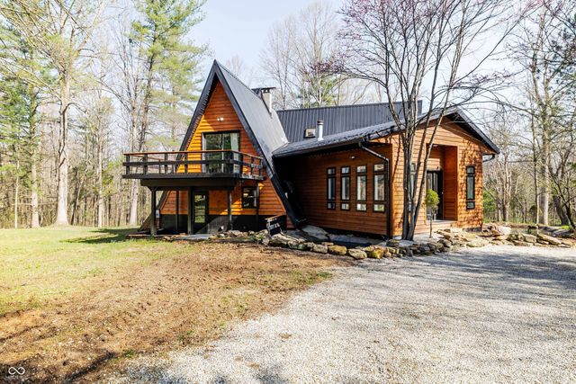 123 Empire Lane, Bedford, IN 47421