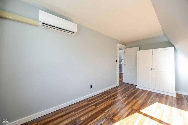 123 Empire Lane, Bedford, IN 47421