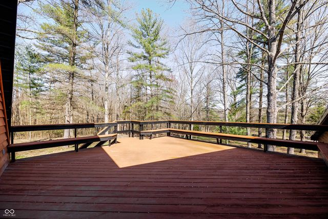 123 Empire Lane, Bedford, IN 47421