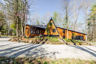 123 Empire Lane, Bedford, IN 47421