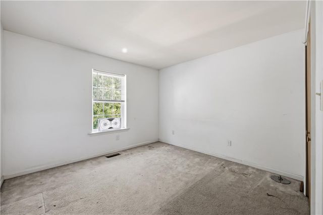 6652 Pioneer Drive, Lower Macungie Twp, PA 18062
