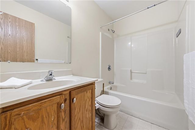 6652 Pioneer Drive, Lower Macungie Twp, PA 18062