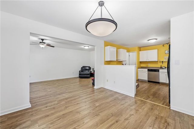 6652 Pioneer Drive, Lower Macungie Twp, PA 18062
