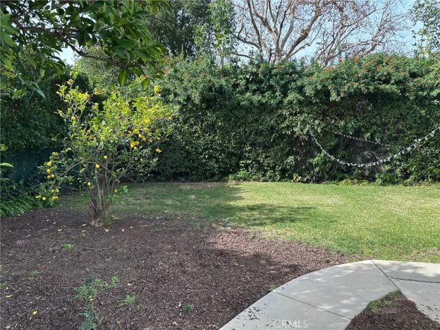 15440 Dickens Street, Sherman Oaks, CA 91403