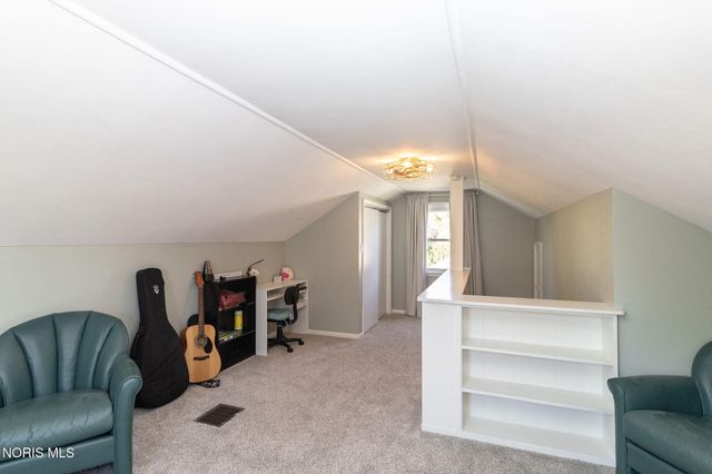 906 7th Street, Maumee, OH 43537