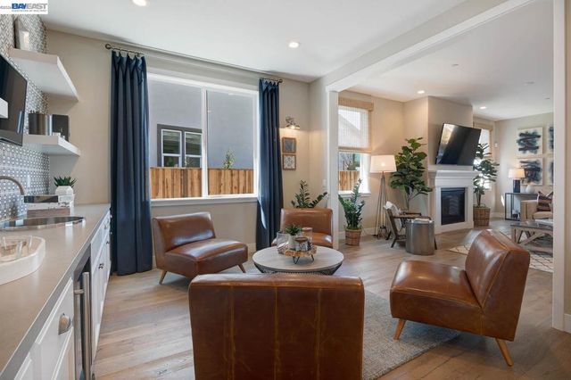 940 Conrad Street, Manteca, CA 95336