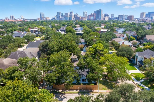 2538 Southgate Boulevard, Houston, TX 77030