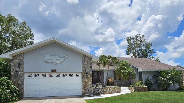 2210 BAYOU DRIVE, Holiday, FL 34691