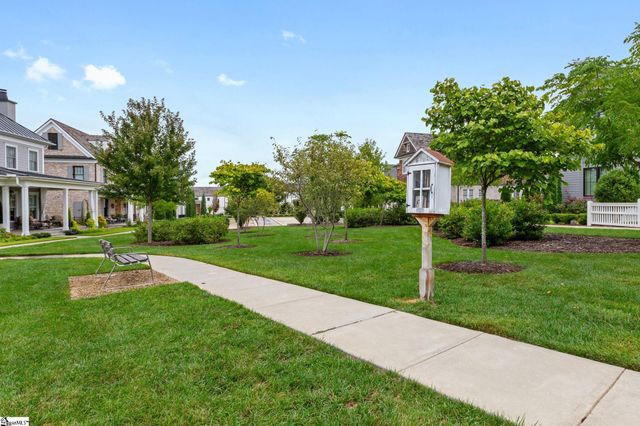 205 Bowman Road, Greenville, SC 29615