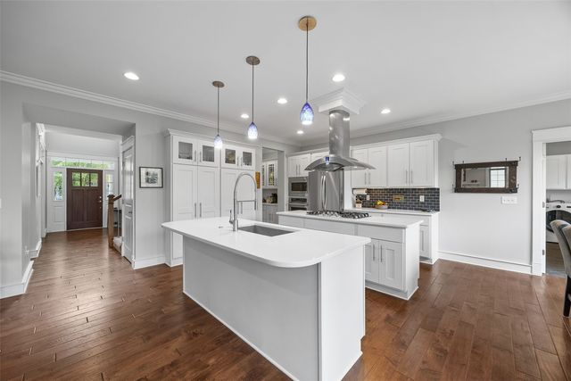 720 Walker Circle, Iowa City, IA 52245