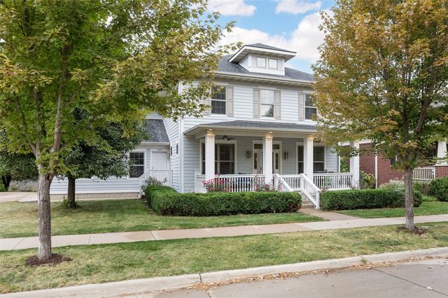 720 Walker Circle, Iowa City, IA 52245