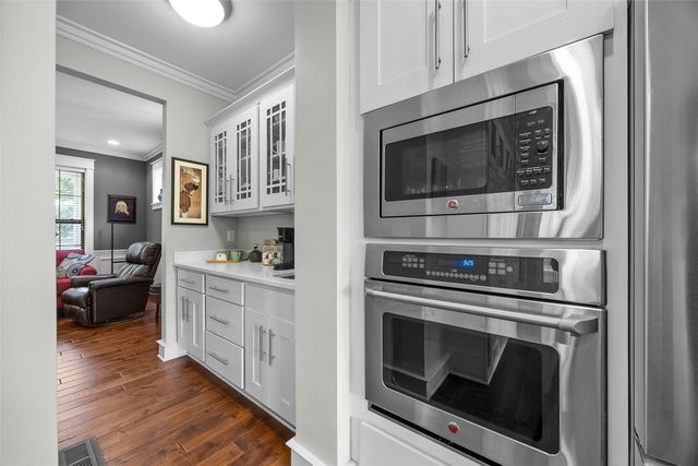 720 Walker Circle, Iowa City, IA 52245