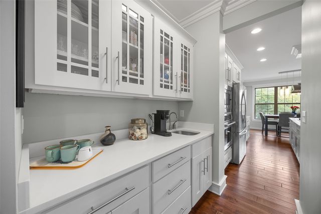 720 Walker Circle, Iowa City, IA 52245