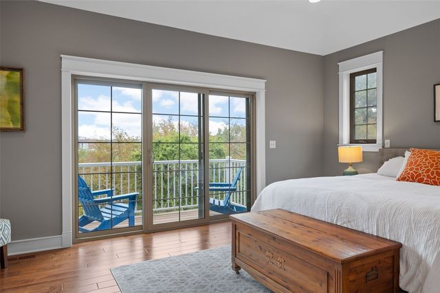 720 Walker Circle, Iowa City, IA 52245