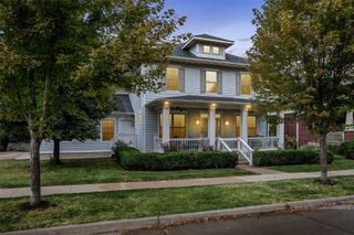 720 Walker Circle, Iowa City, IA 52245