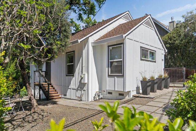 151 Fetters Ave, Sonoma, CA 95476