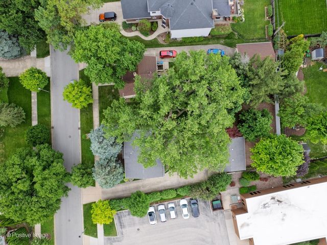 113 N Oak Street, Elmhurst, IL 60126