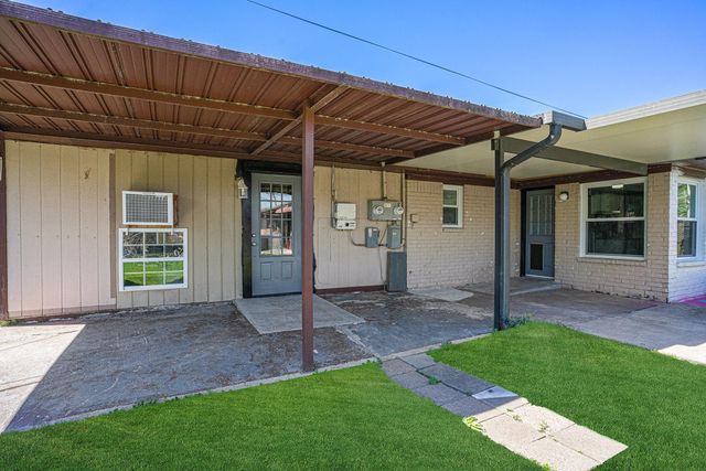 4514 36th Street, Dickinson, TX 77539