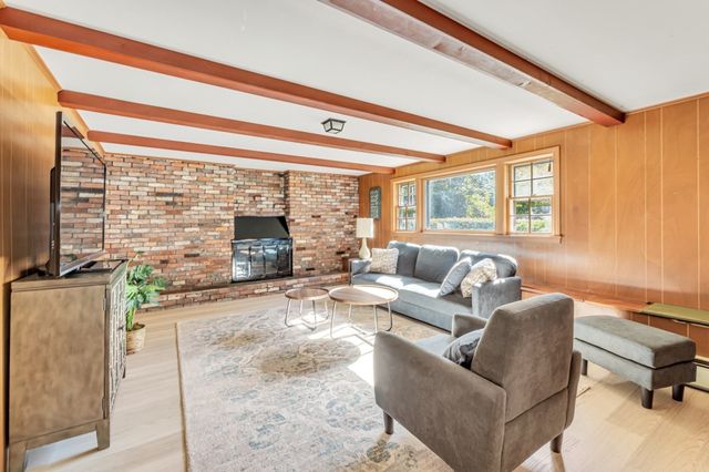 24 Washbrook Road, Sudbury, MA 01776