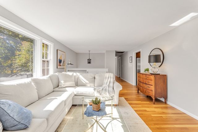 24 Washbrook Road, Sudbury, MA 01776