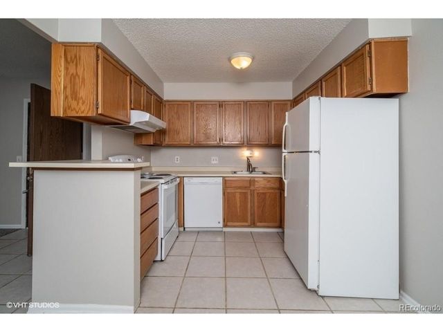 3275 S Ammons St 103, Lakewood, CO 80227