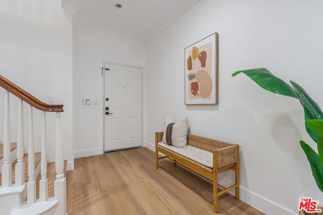6020 Seabluff Drive 114, Los Angeles, CA 90094