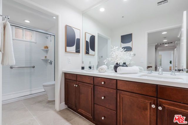 6020 Seabluff Drive 114, Los Angeles, CA 90094