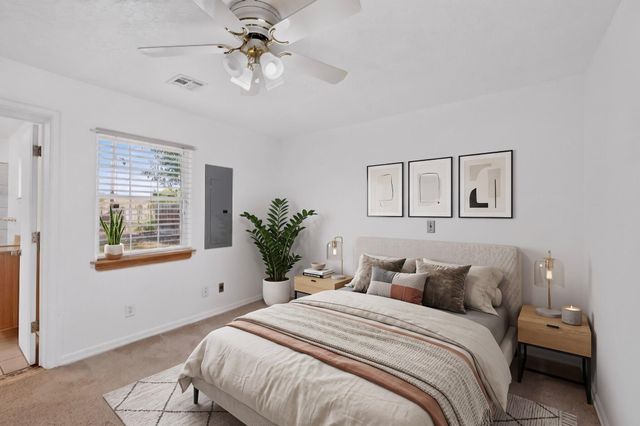 1401 Vista Del Rio Road SW, Albuquerque, NM 87105