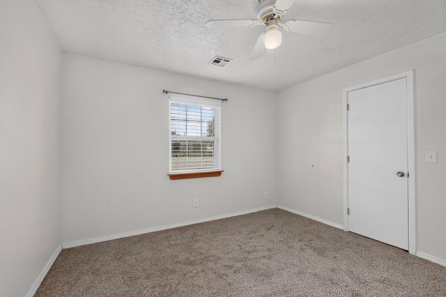 1401 Vista Del Rio Road SW, Albuquerque, NM 87105