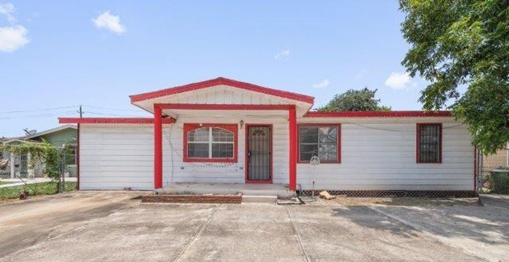 2443 E Harrison Street, Brownsville, TX 78520