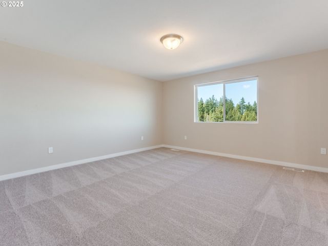 2181 Ne SINGER Ln, Estacada, OR 97023