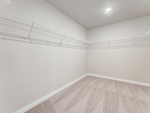 2181 Ne SINGER Ln, Estacada, OR 97023