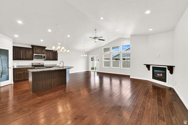 3770 S 3425 W, West Haven, UT 84401