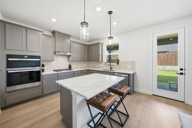 900 Summer Court, Justin, TX 76247