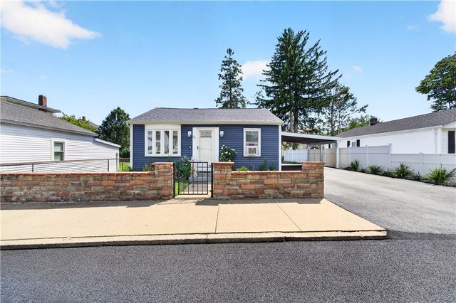 53 Peckham Street, Pawtucket, RI 02861