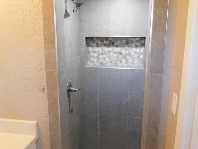 1516 FROST ST, Gilmer, TX 75644