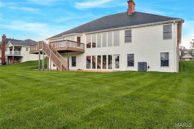 6810 Wynfield Terrace Drive, St Louis, MO 63129