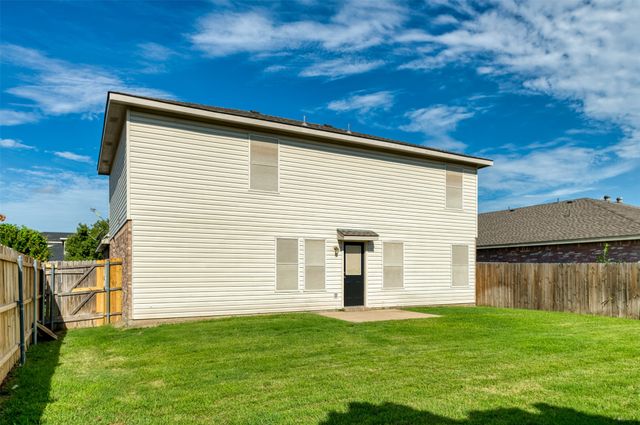 2517 Ash Drive, Little Elm, TX 75068