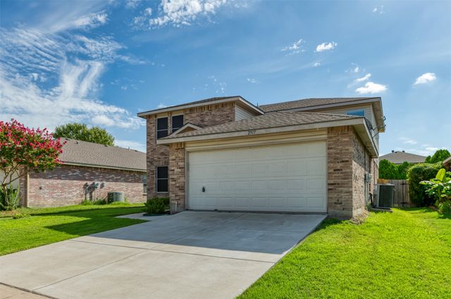 2517 Ash Drive, Little Elm, TX 75068