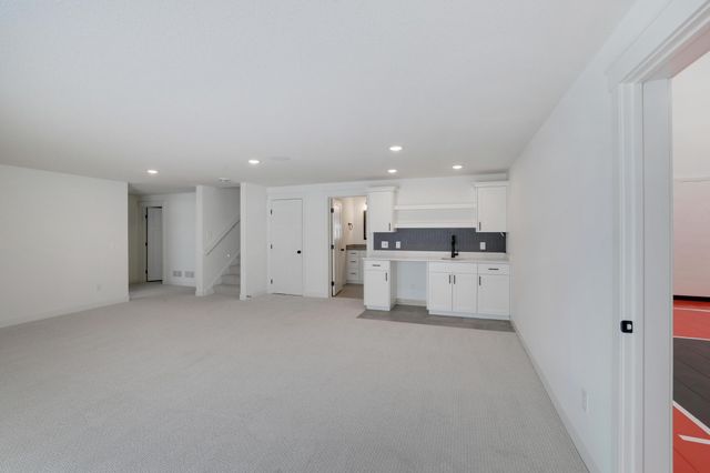 470 Sea Wing Boulevard, Prescott, WI 54021