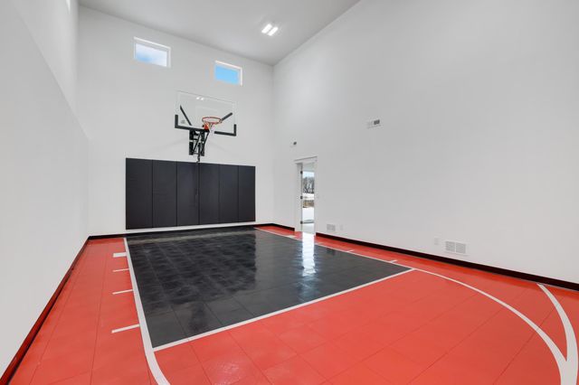 470 Sea Wing Boulevard, Prescott, WI 54021